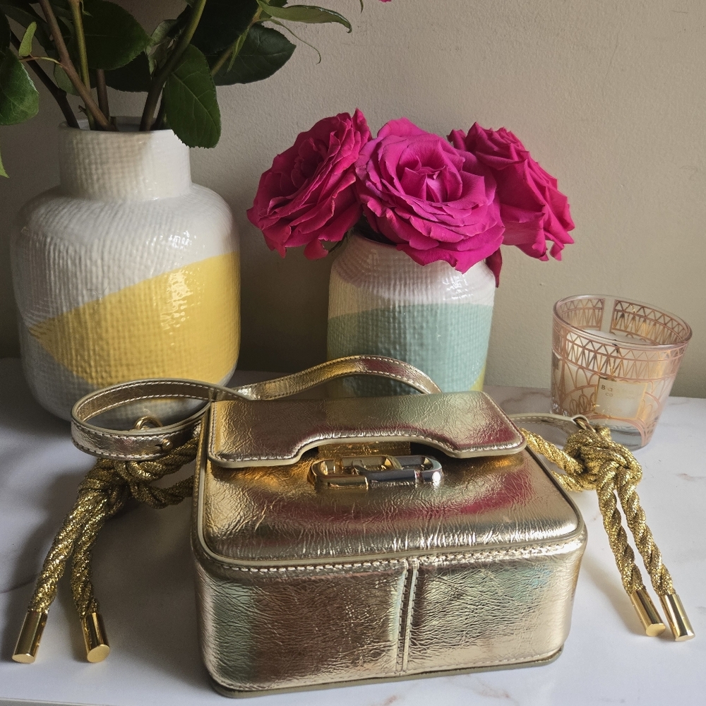 EUC Marc Jacobs J-Link Mini Metallic Gold Crossbody Shoulder Mini Bag - Picture 6 of 11